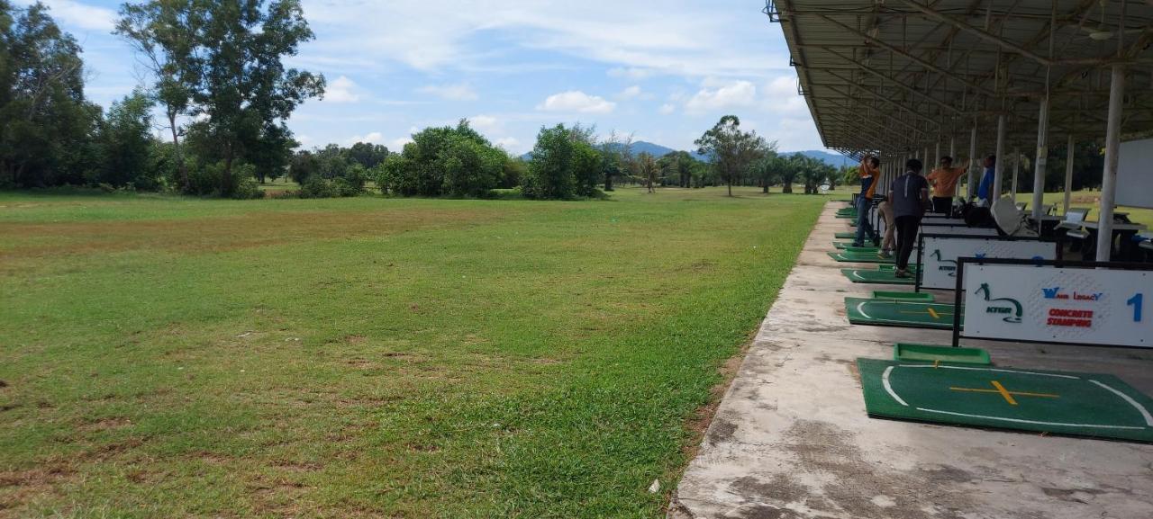Kuala Terengganu Golf Resort By Ancasa Hotels & Resorts Εξωτερικό φωτογραφία